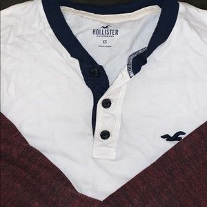 Hollister henley size XS